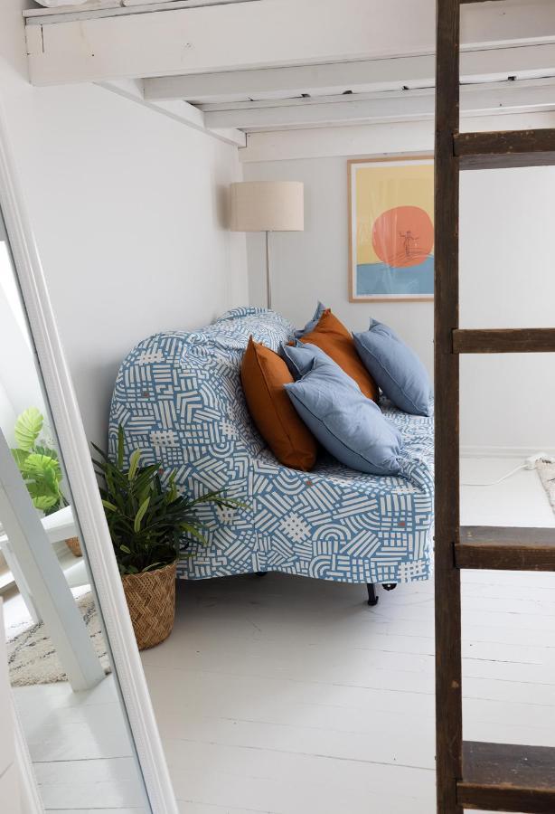 2Ndhomes Cozy Studio By Taehtitorni Park Helsínquia Exterior foto